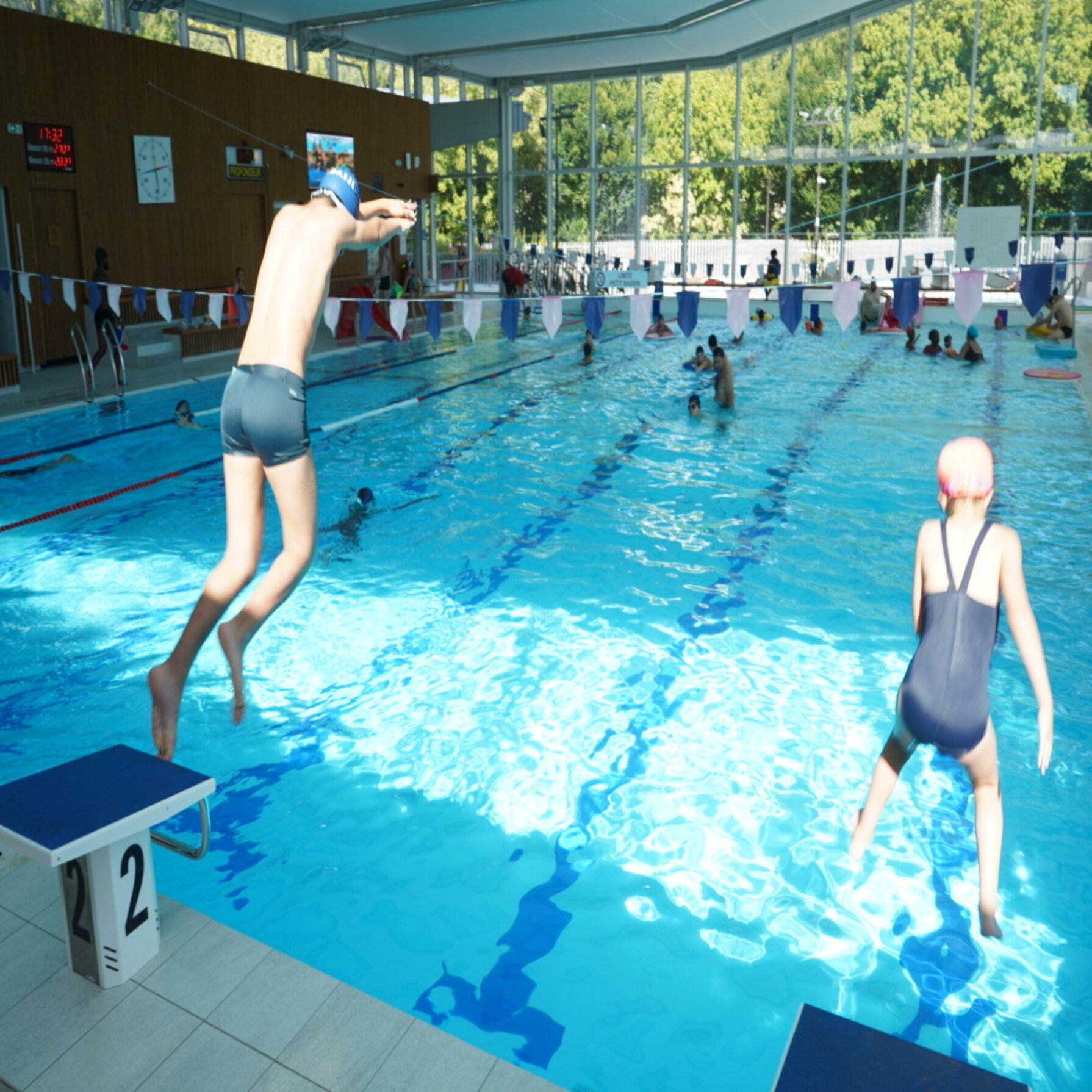 Apres-midi a la piscine Pre Leroy