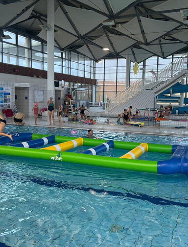 💦 Amuse-toi sur l’eau avec nos structures gonflables !